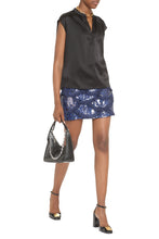 Load image into Gallery viewer, Brugherio silk blouse
