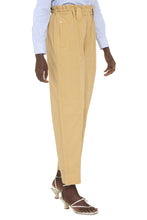 Load image into Gallery viewer, Avida carrot-fit cotton trousers
