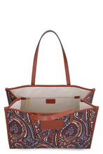 Load image into Gallery viewer, Globetrotter Tote bag
