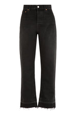 Load image into Gallery viewer, Straight leg jeans
