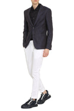 Load image into Gallery viewer, Single-breasted two-button blazer
