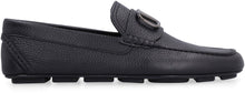 Load image into Gallery viewer, Valentino Garavani - Driver VLogo Signature leather loafers
