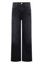 Load image into Gallery viewer, Lira 5-pocket straight-leg jeans
