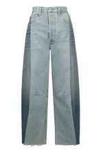 Load image into Gallery viewer, Horseshoe wide-leg jeans

