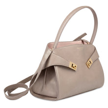 Load image into Gallery viewer, Hug Medium leather handbag
