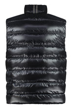 Load image into Gallery viewer, Crofton full zip field vest
