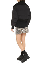 Load image into Gallery viewer, Briciola short down jacket
