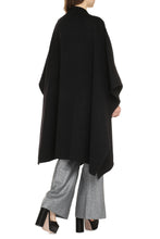 Load image into Gallery viewer, Wool cape
