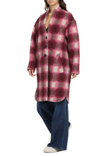 Load image into Gallery viewer, Gabriel checked print coat
