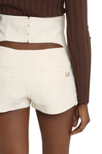 Load image into Gallery viewer, Areia high-rise shorts
