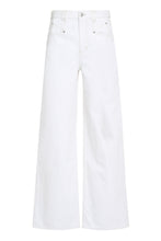 Load image into Gallery viewer, Lemony wide leg jeans
