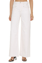 Load image into Gallery viewer, Lemony wide leg jeans
