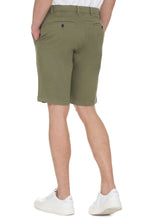Load image into Gallery viewer, Cotton bermuda shorts
