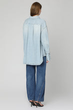 Load image into Gallery viewer, Denim jacket
