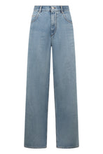 Load image into Gallery viewer, Wide-leg jeans
