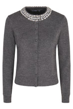 Load image into Gallery viewer, Cardigan Daro in wool
