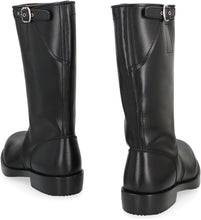 Load image into Gallery viewer, Biker boots in leather

