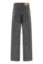 Load image into Gallery viewer, Corduroy trousers

