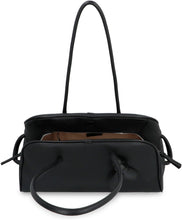 Load image into Gallery viewer, Il Turismo Leather shoulder bag
