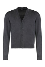 Load image into Gallery viewer, Cardigan made of merino wool
