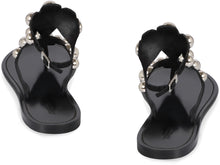 Load image into Gallery viewer, Velvee suede sandals
