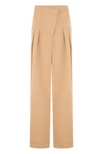 Load image into Gallery viewer, Pleated straight trousers in cotton
