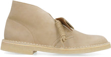 Load image into Gallery viewer, Nubuck desert boots
