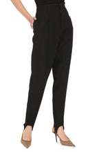 Load image into Gallery viewer, Stretch twill trousers
