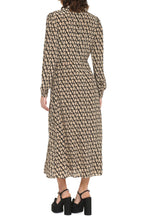 Load image into Gallery viewer, Printed silk dress
