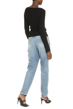 Load image into Gallery viewer, Long sleeve crew-neck sweater
