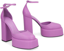 Load image into Gallery viewer, Ambra leather sandals
