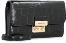 Load image into Gallery viewer, Tribeca Leather wallet on chain
