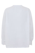 Load image into Gallery viewer, Linen shirt with buttons

