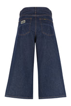Load image into Gallery viewer, Pipe Cropped jeans

