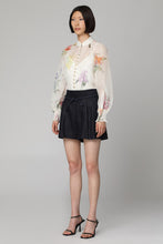 Load image into Gallery viewer, Natura Floral blouse

