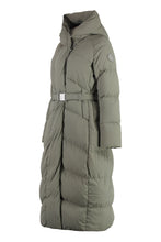 Load image into Gallery viewer, Marlow long hooded down jacket
