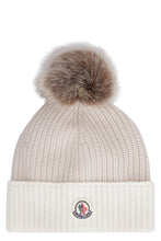 Load image into Gallery viewer, Ribbed knit beanie
