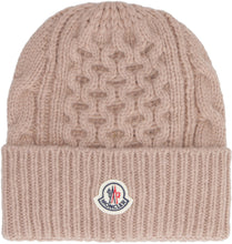 Load image into Gallery viewer, Cable knit beanie
