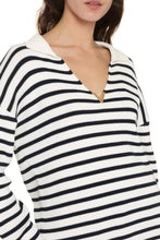 Load image into Gallery viewer, Cotton V-neck sweater
