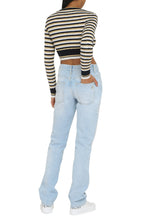 Load image into Gallery viewer, Wool crew-neck sweater
