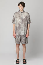 Load image into Gallery viewer, Printed cotton bermuda shorts
