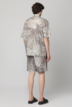 Load image into Gallery viewer, Printed cotton bermuda shorts
