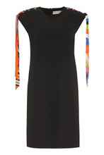 Load image into Gallery viewer, Crepe dress
