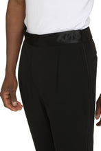 Load image into Gallery viewer, Wool tailored trousers
