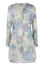 Load image into Gallery viewer, Organza short coat
