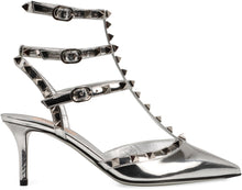 Load image into Gallery viewer, Rockstud patent leather slingback
