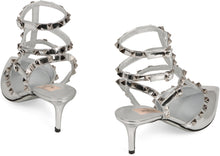 Load image into Gallery viewer, Rockstud patent leather slingback
