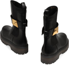 Load image into Gallery viewer, One Stud leather Chelsea boots
