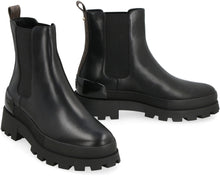 Load image into Gallery viewer, Clara leather ankle boots
