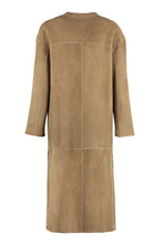 Load image into Gallery viewer, Suede coat
